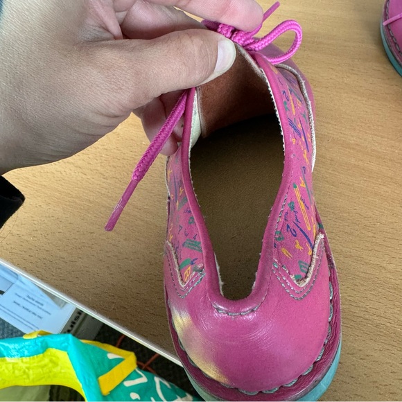 Jochie Shoes - Picture 5 of 8